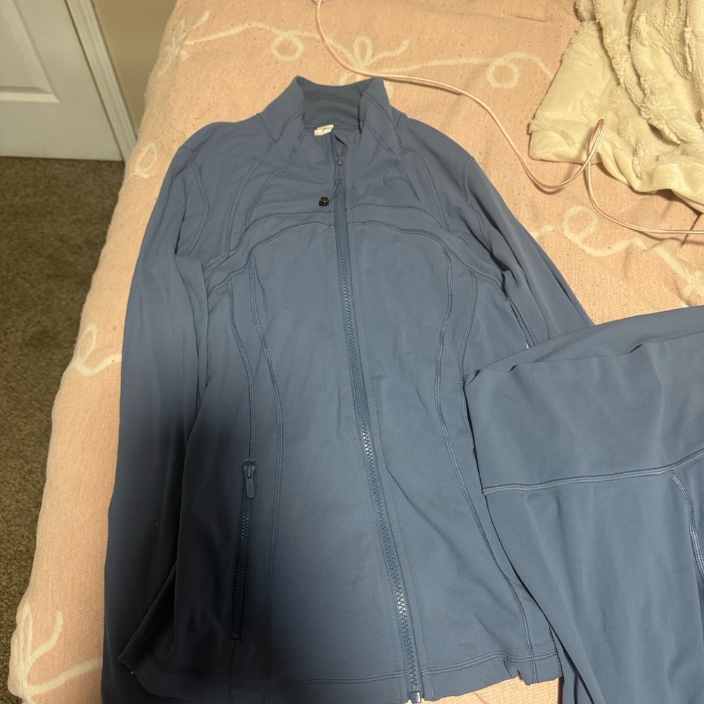 Lululemon set size 8 jacket